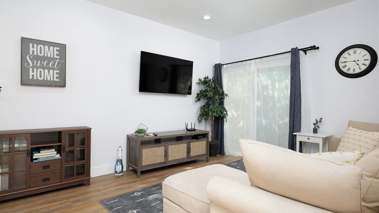 Photo of Bedroom in Garden Grove