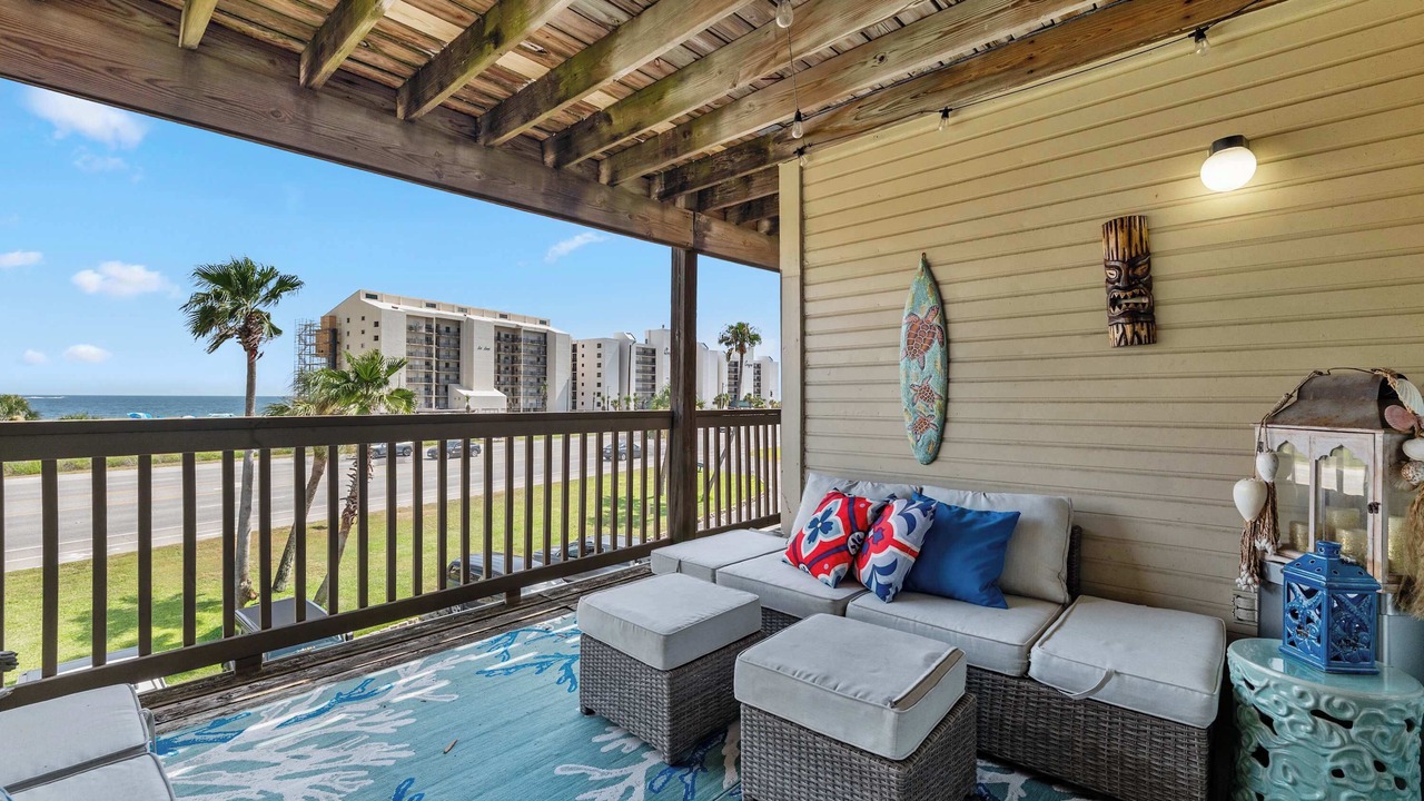 Photo of Patio Balcony in Orange Beach East