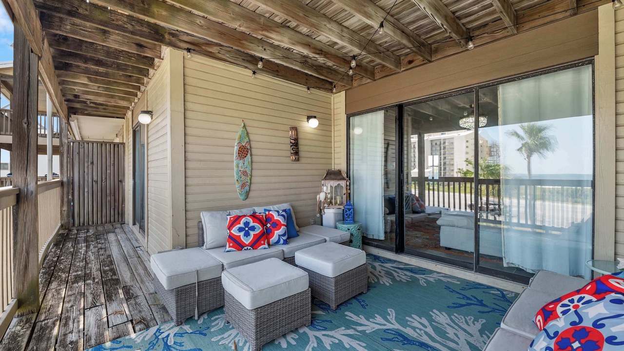Photo of Patio Balcony in Orange Beach East