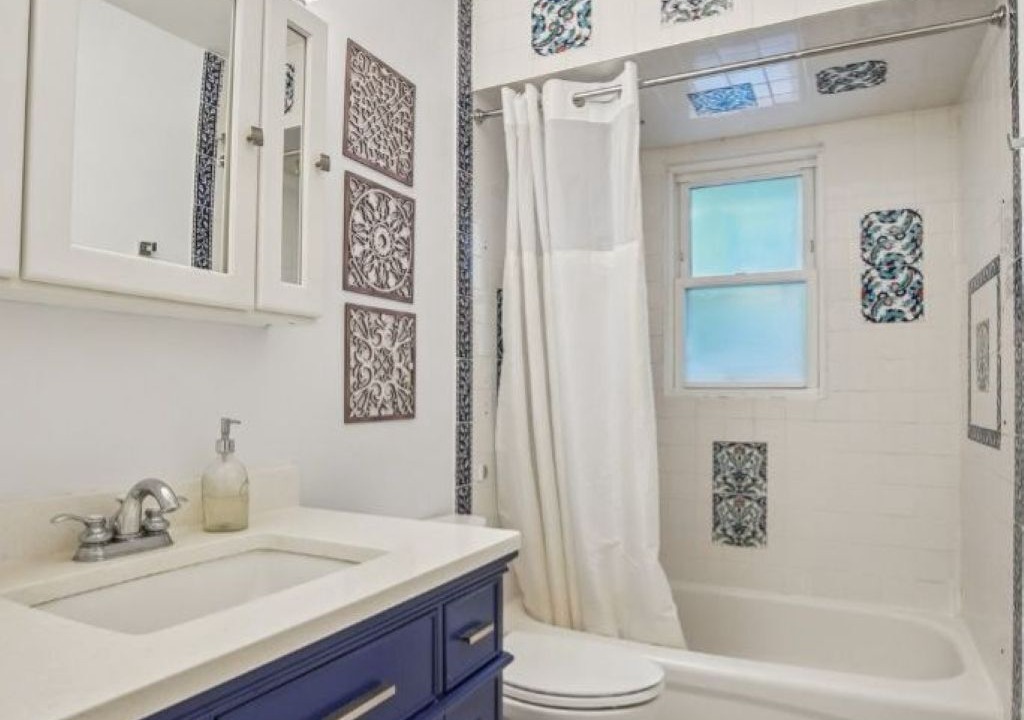 Photo of Bathroom in Kenvil