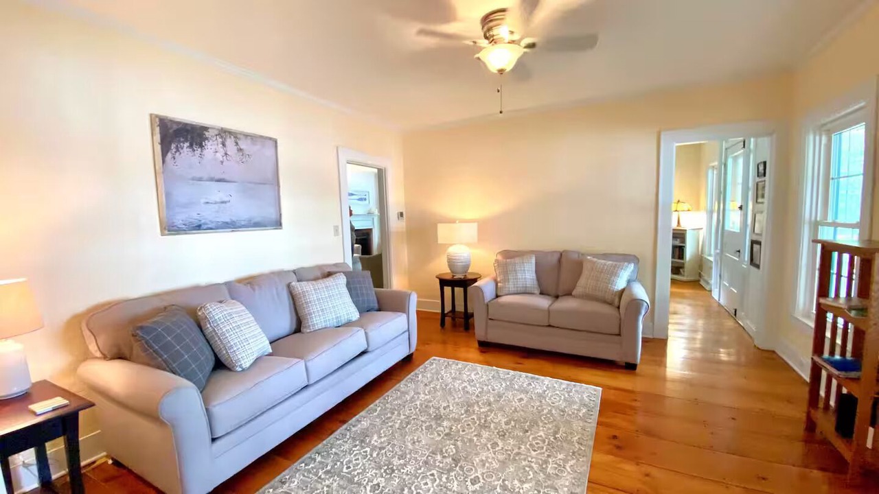 Photo of Livingroom in Lily Dale
