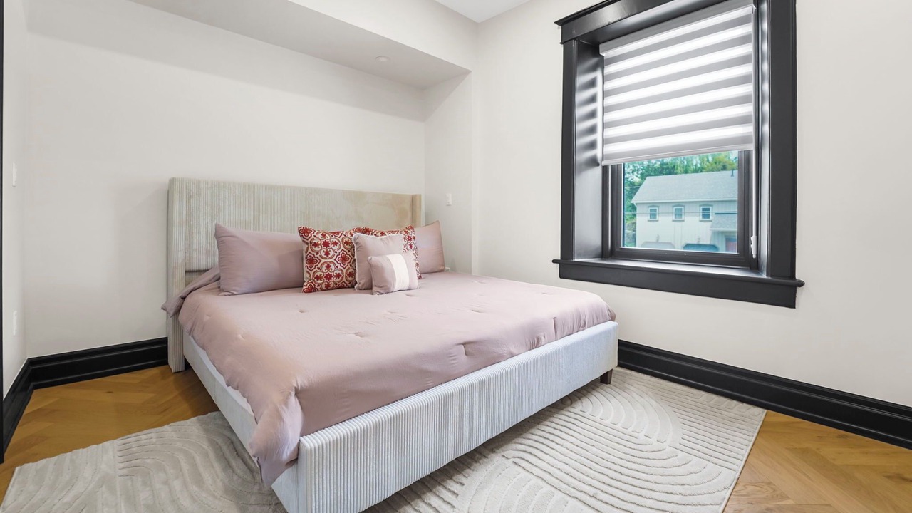 Photo of Bedroom in Salem