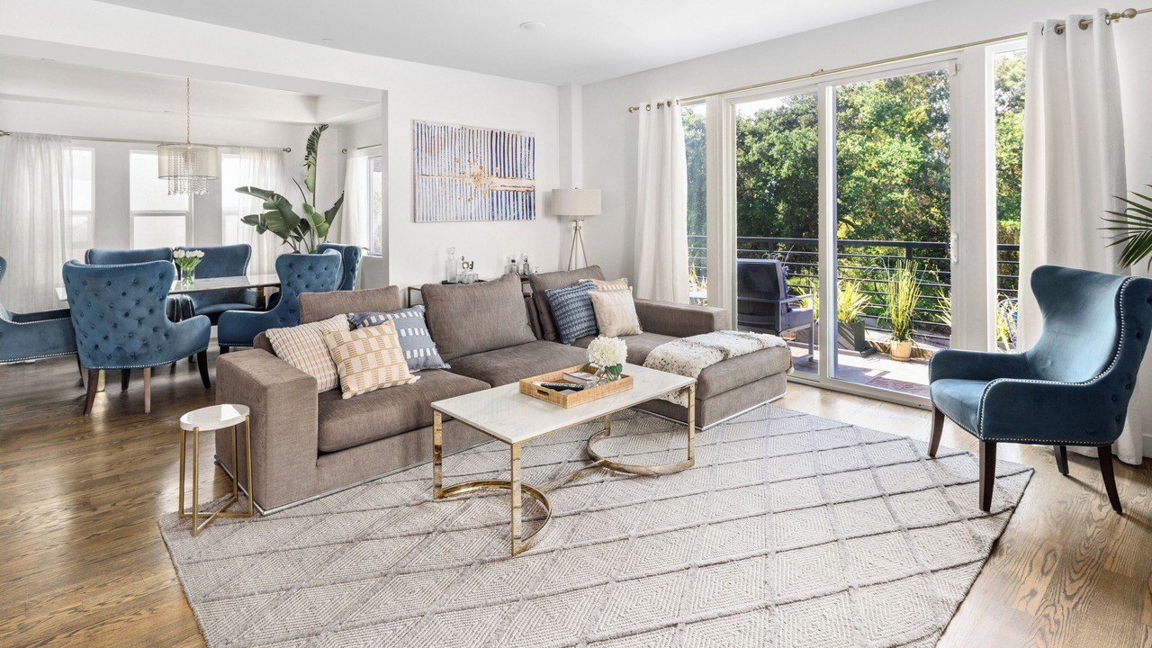Photo of Livingroom in Hollywood Hills