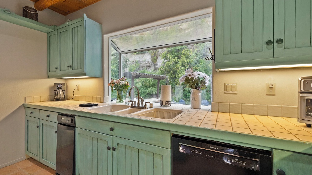 Photo of Kitchen in Forest Meadows