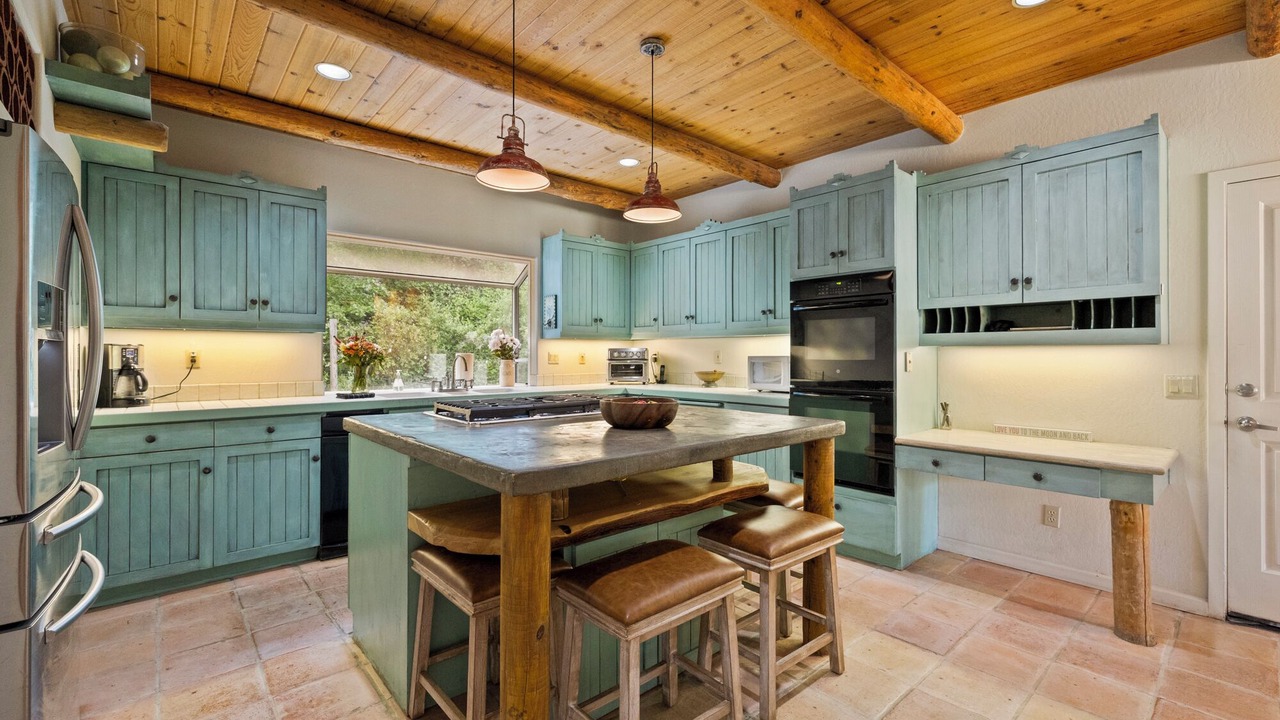 Photo of Kitchen in Forest Meadows
