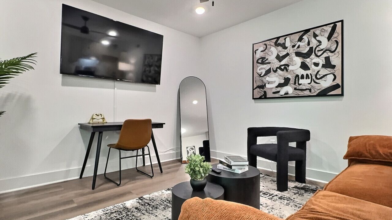 Photo of Livingroom in Redmont Park
