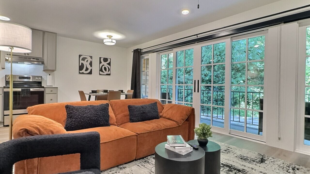 Photo of Livingroom in Redmont Park