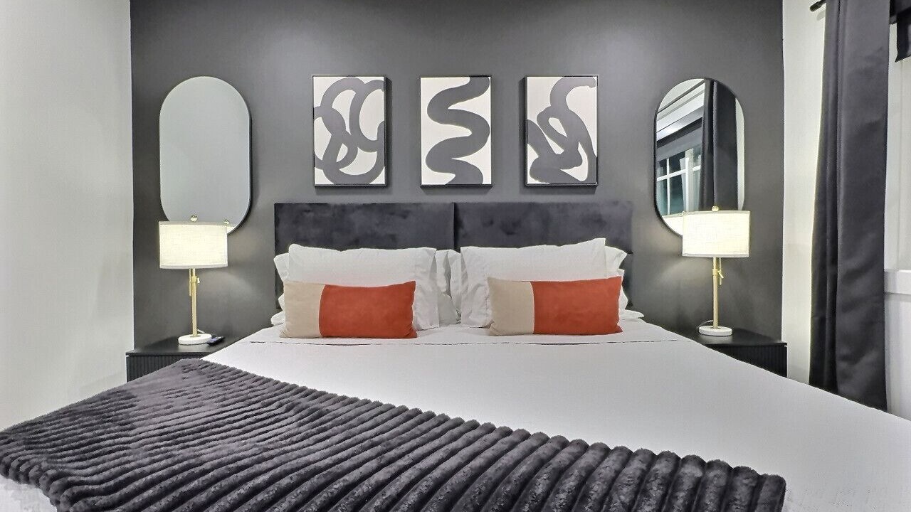 Photo of Bedroom in Redmont Park