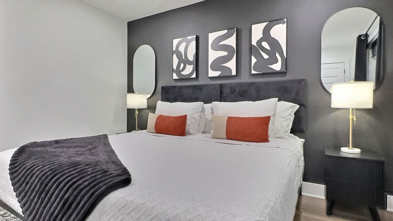 Photo of Bedroom in Redmont Park
