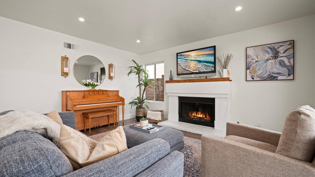Photo of Livingroom in Mission Viejo