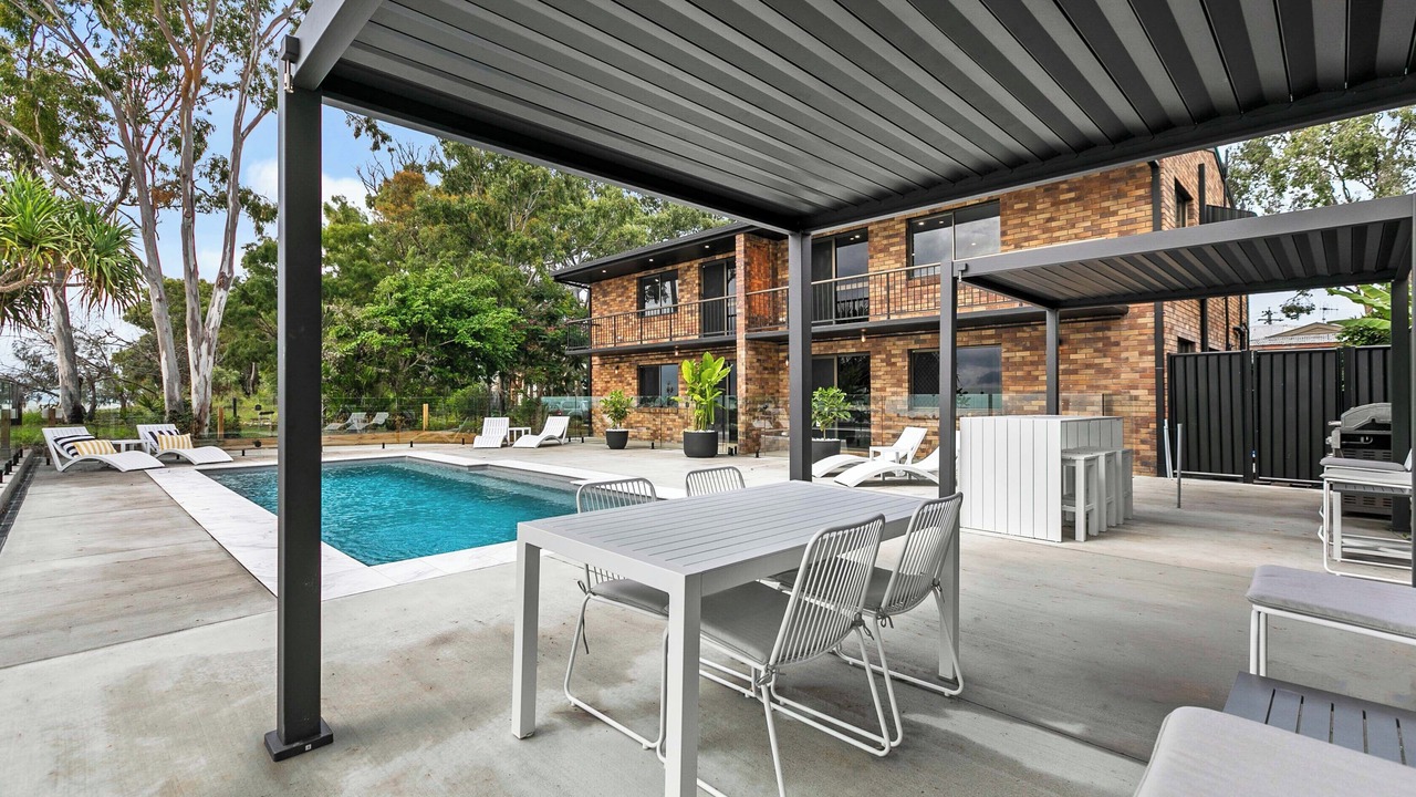 Photo of Outdoor in Traviston