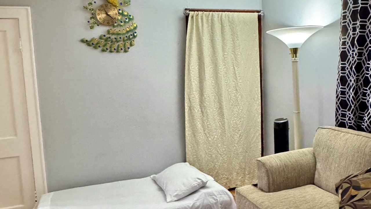 Photo of Bedroom in Blasdell