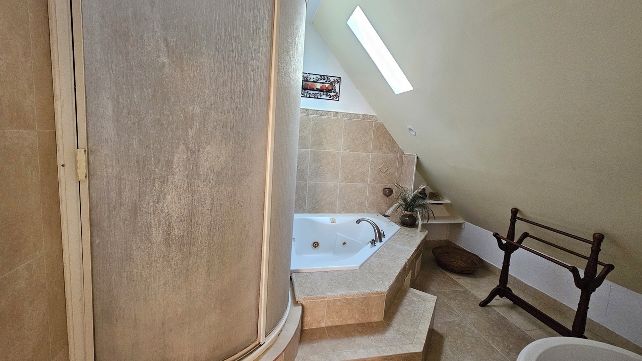 Photo of Bathroom in Lucaya