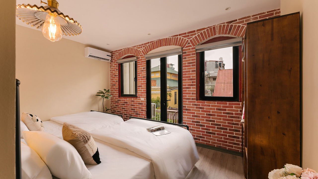 Photo of Bedroom in Old Quarter