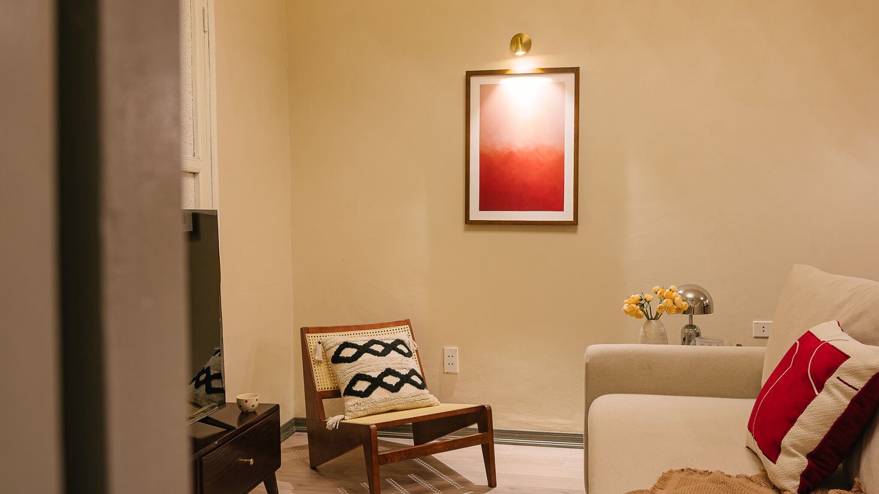 Photo of Livingroom in Old Quarter