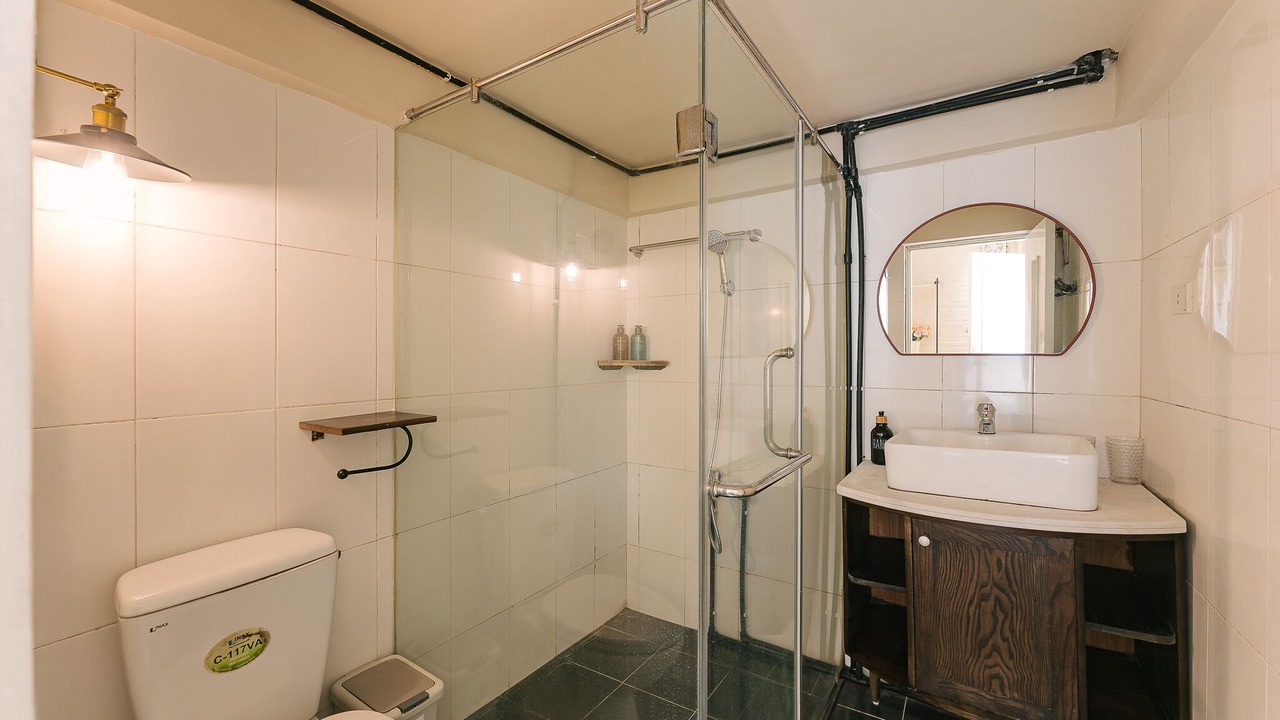 Photo of Bathroom in Hang Buom