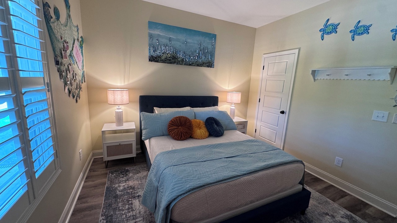 Photo of Bedroom in Lee County
