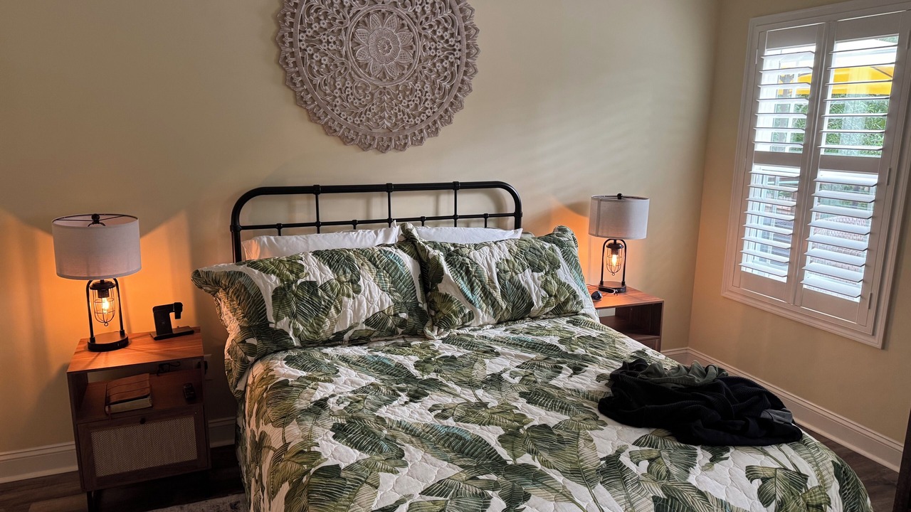 Photo of Bedroom in Lee County