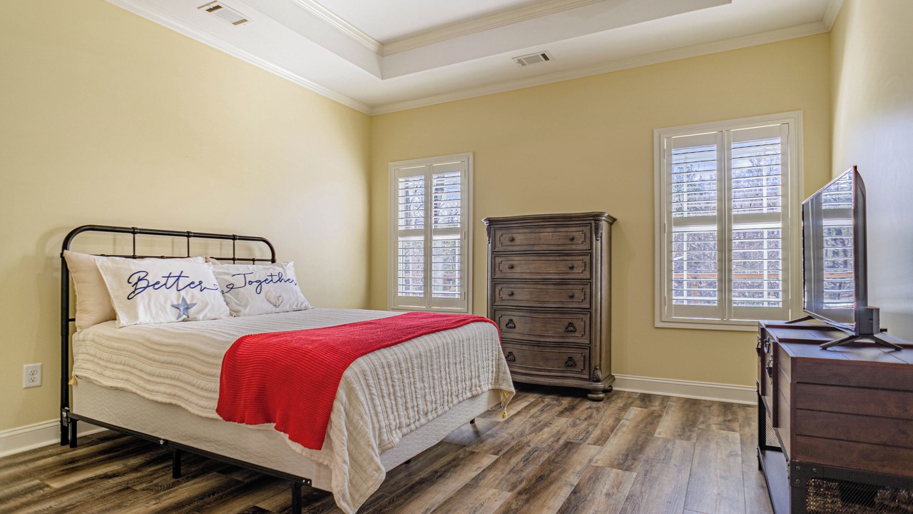 Photo of Bedroom in Lee County