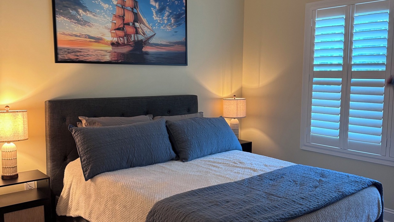 Photo of Bedroom in Lee County
