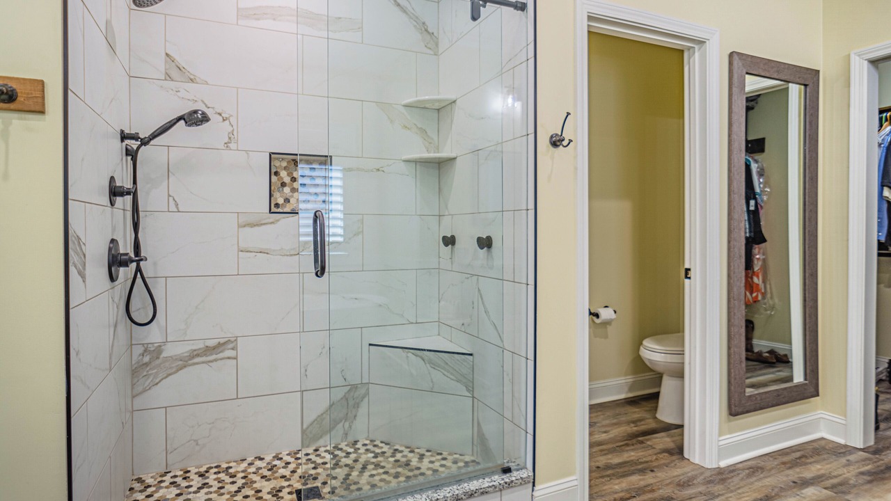 Photo of Bathroom in Lee County