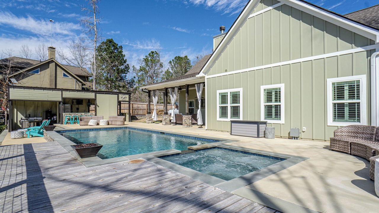 Photo of Outdoor in Lee County