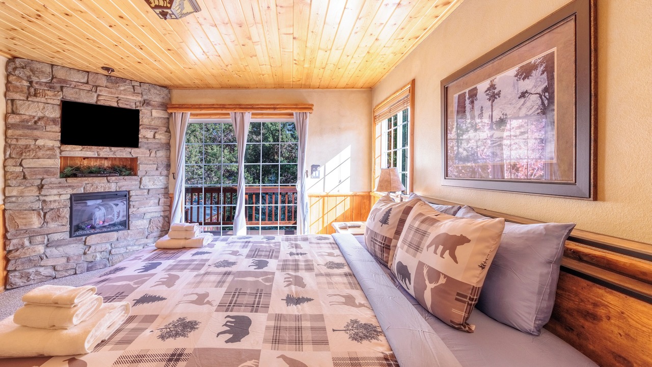 Photo of Bedroom in Whispering Forest