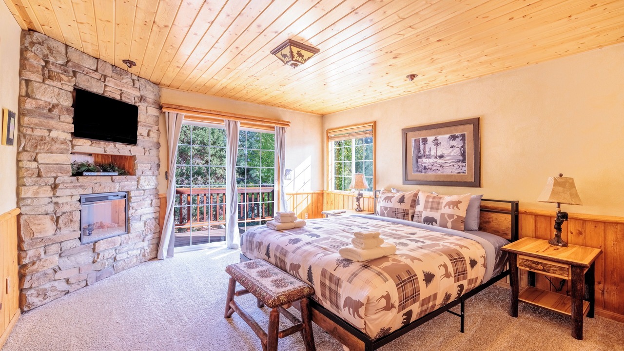 Photo of Bedroom in Whispering Forest