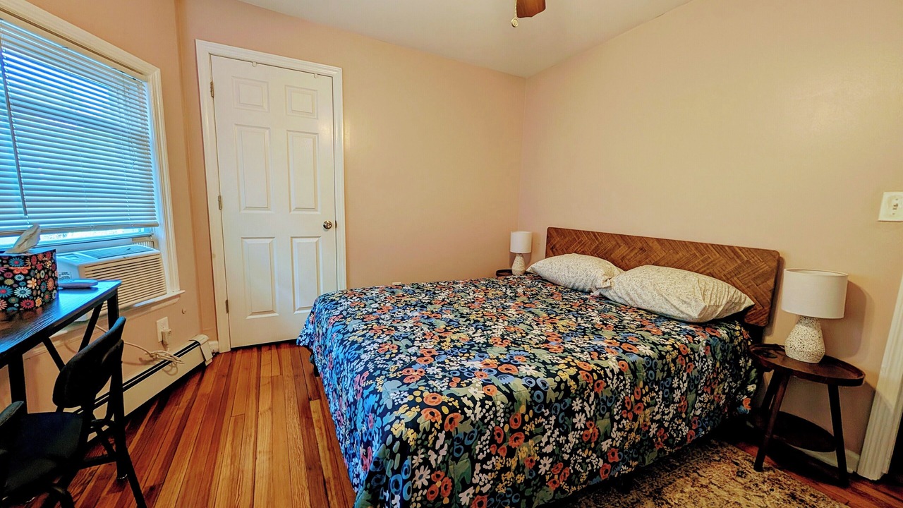 Photo of Bedroom in Keansburg