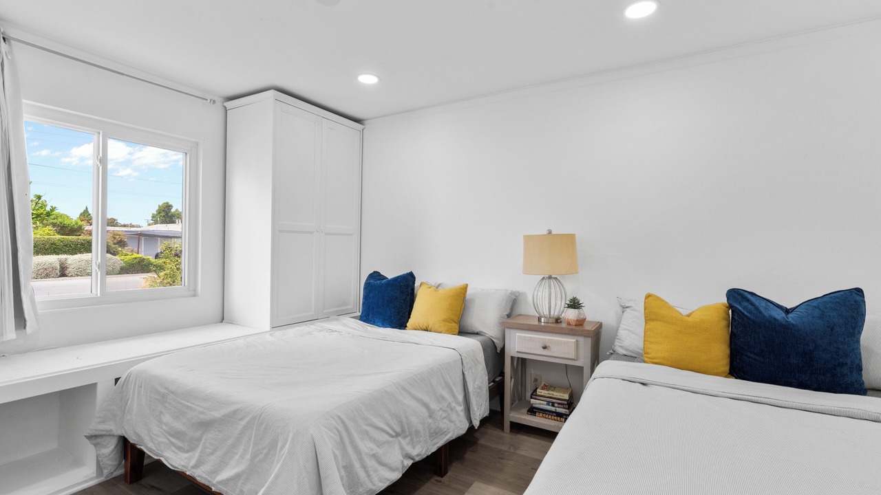 Photo of Bedroom in Costa Mesa