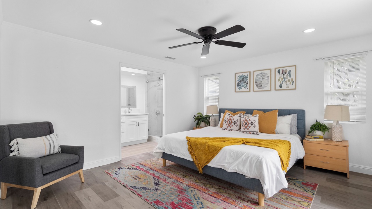 Photo of Bedroom in Costa Mesa