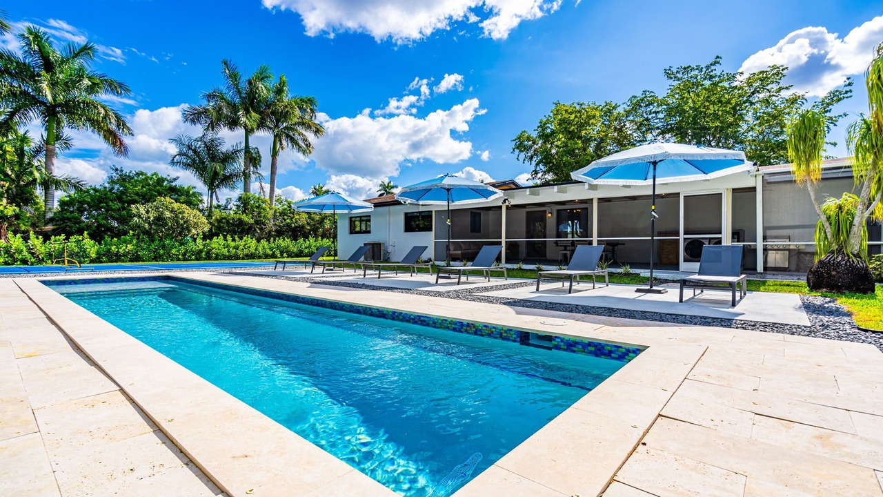 Photo of Outdoor in Golden Glades
