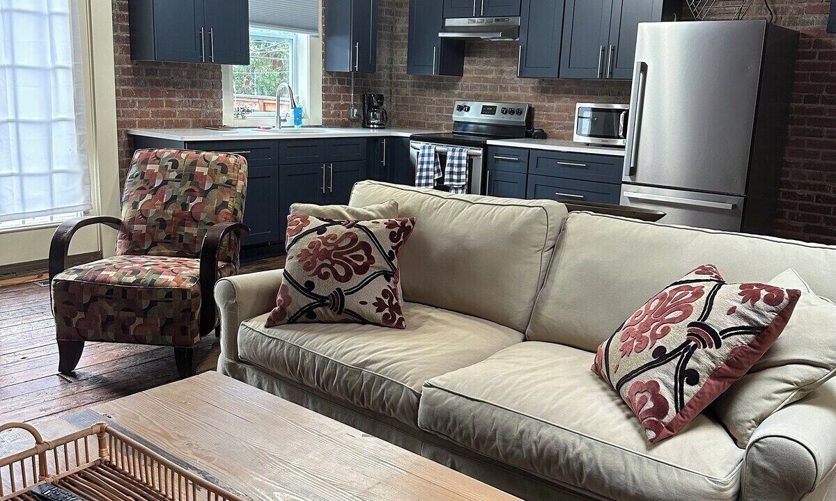 Photo of Livingroom in Pittsboro