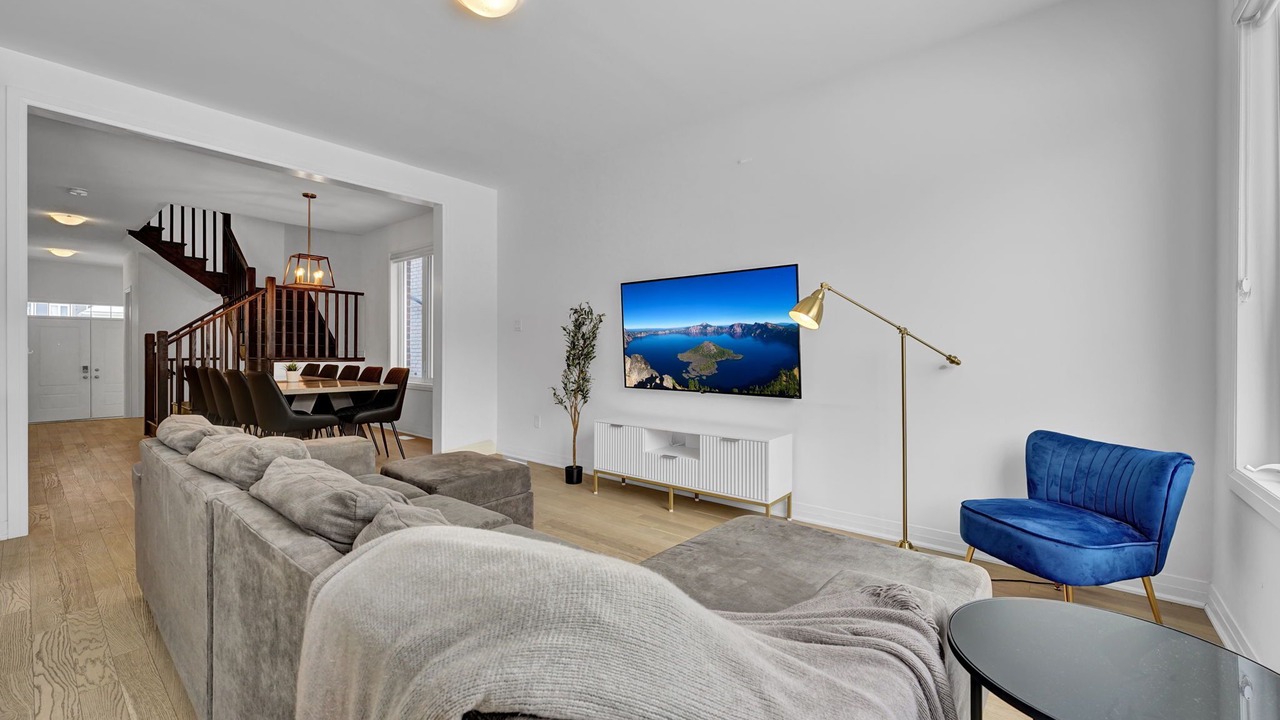 Photo of Livingroom in Kitchener