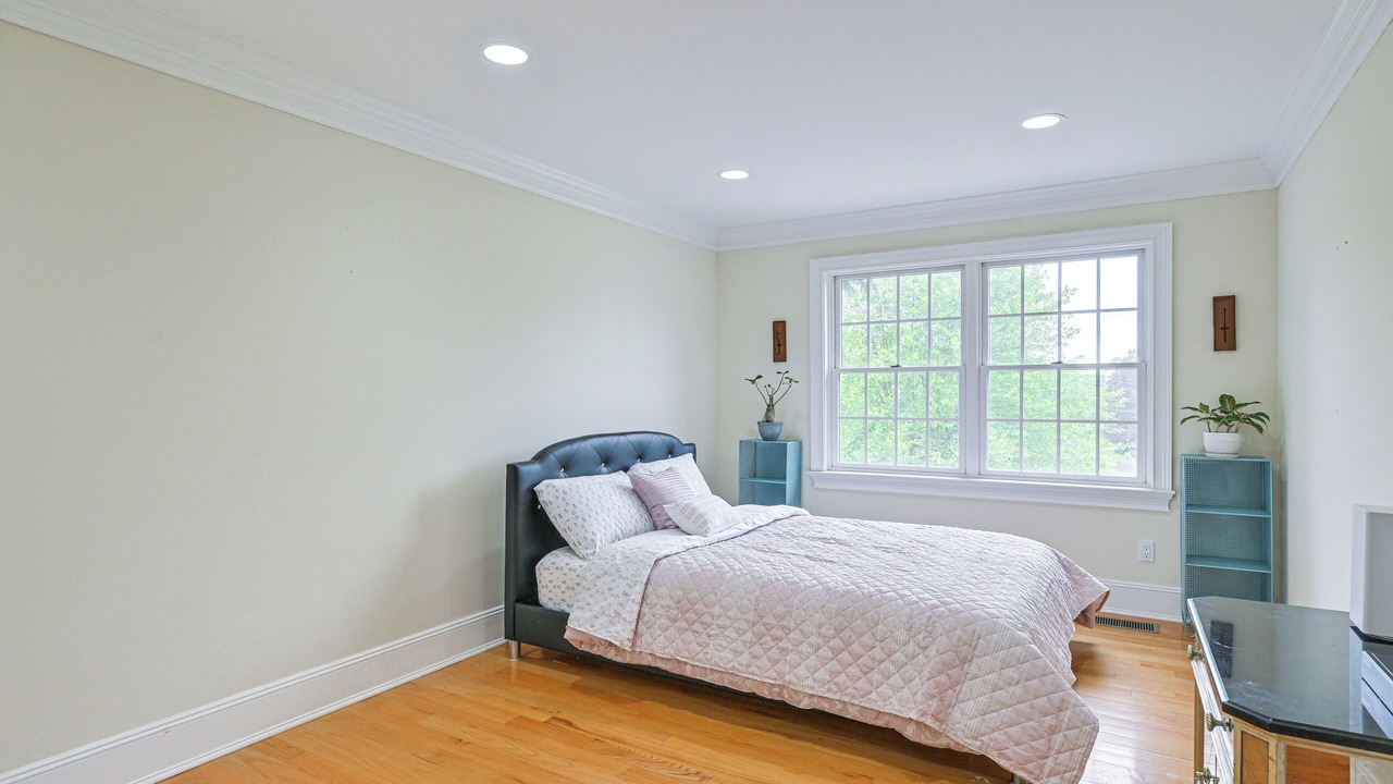 Photo of Others in Briarcliff Manor