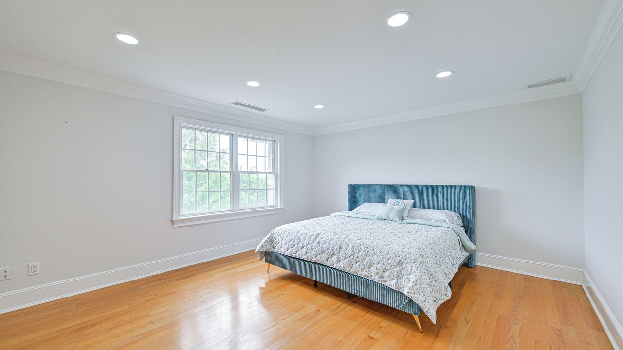 Photo of Others in Briarcliff Manor