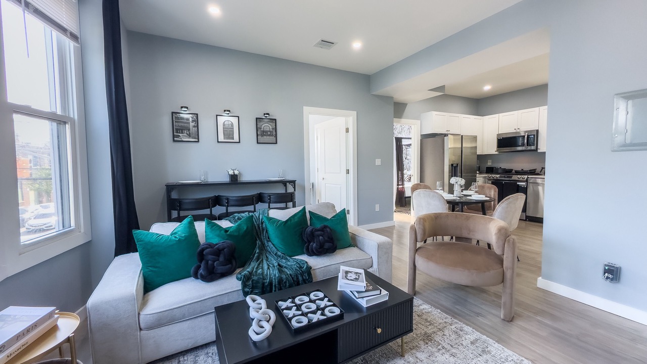 Photo of Livingroom in Harrison