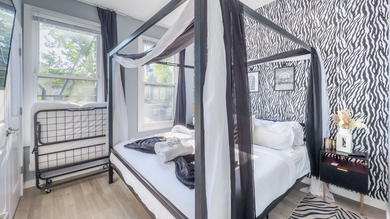 Photo of Bedroom in Harrison