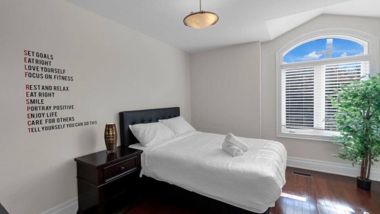Photo of Bedroom in Alderwood