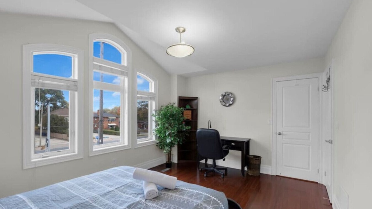 Photo of Bedroom in Alderwood