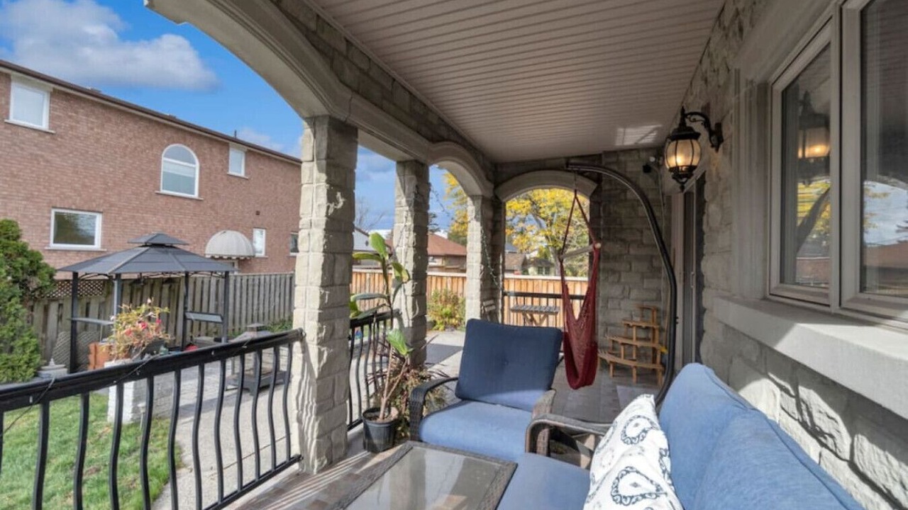 Photo of Patio Balcony in Alderwood