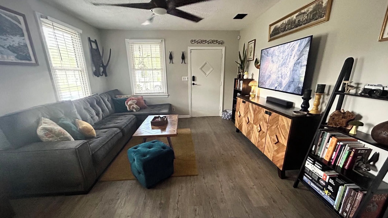 Photo of Livingroom in Avondale