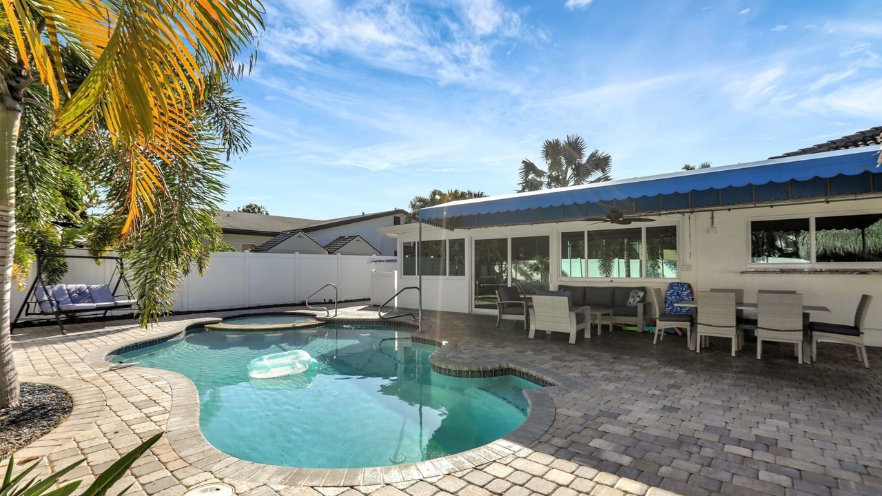 Photo of Outdoor in The Cove