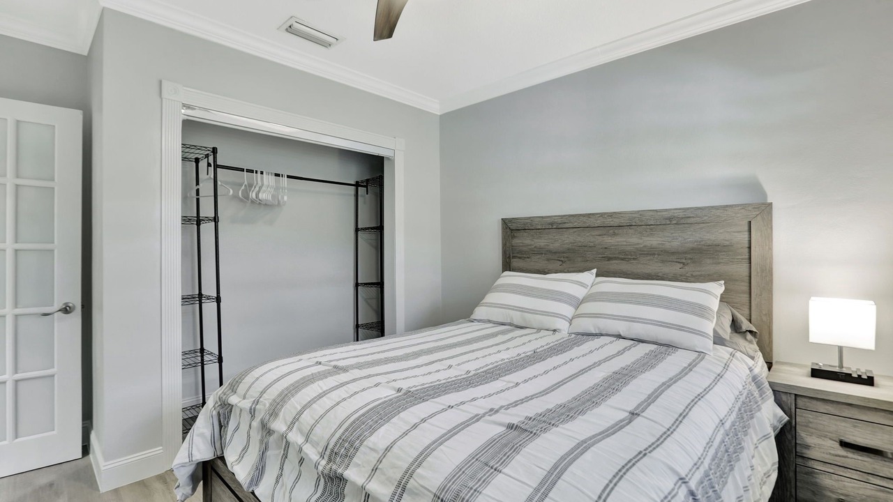 Photo of Bedroom in The Cove