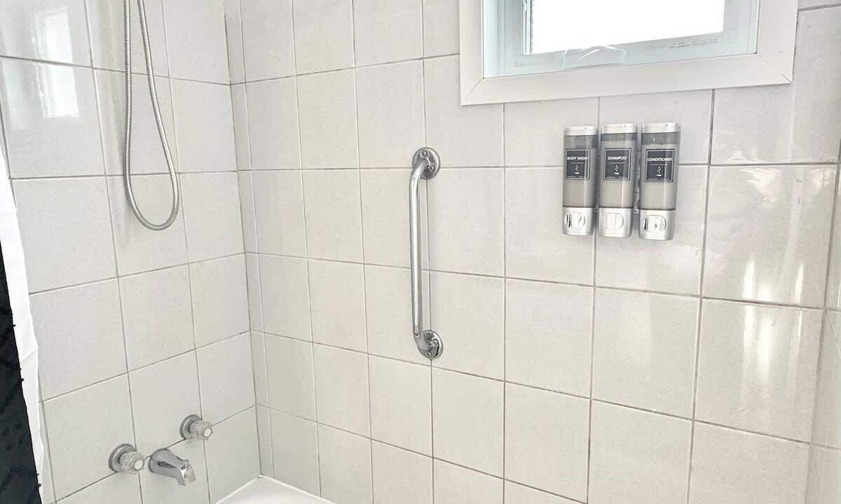 Photo of Bathroom in Ste. Foy