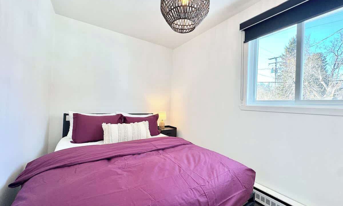 Photo of Bedroom in Ste. Foy