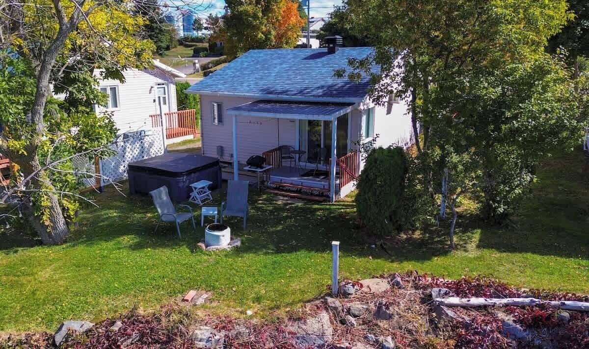 Photo of Patio Balcony in Cap-Saint-Ignace