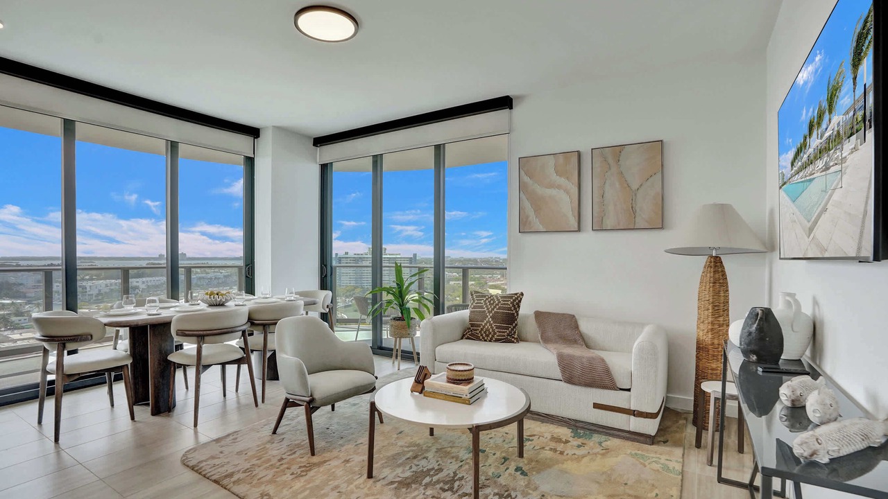 Photo of Livingroom in North Beach