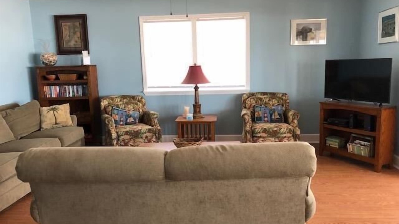 Photo of Livingroom in Ocean City Beach