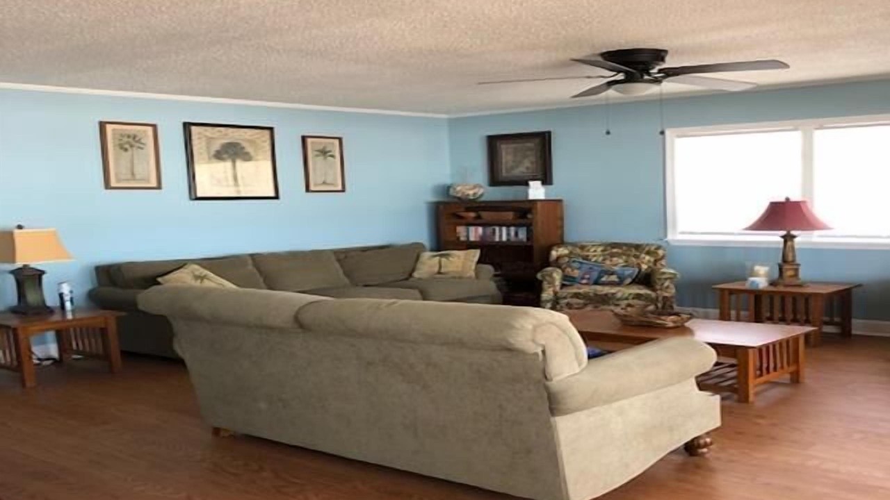 Photo of Livingroom in Ocean City Beach